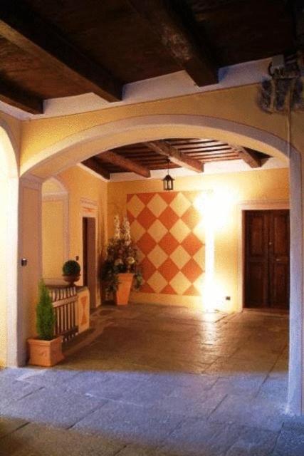 Hotel Casa Arizzoli Cannobio Exteriör bild